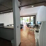 Adeje Paradise أذيخي