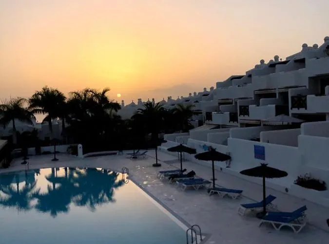 Adeje Paradise * أذيخي